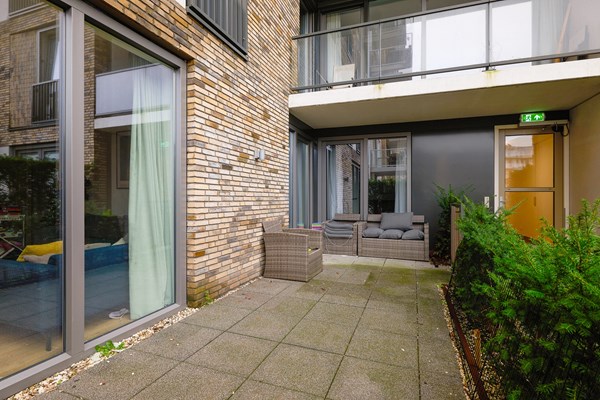 Medium property photo - Nida Senffstraat 11, 1095 MX Amsterdam